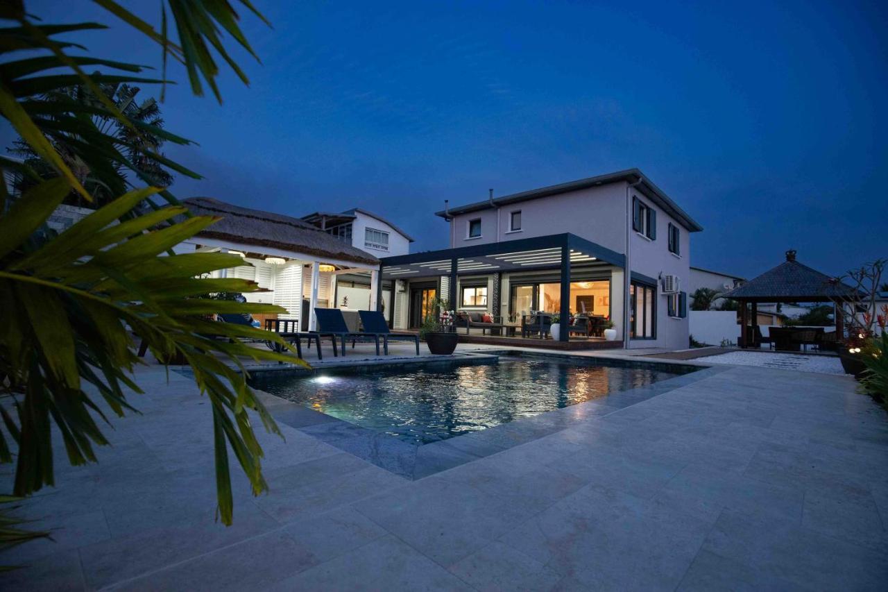 Villa Lebon'Heur Сен-Пиер Екстериор снимка